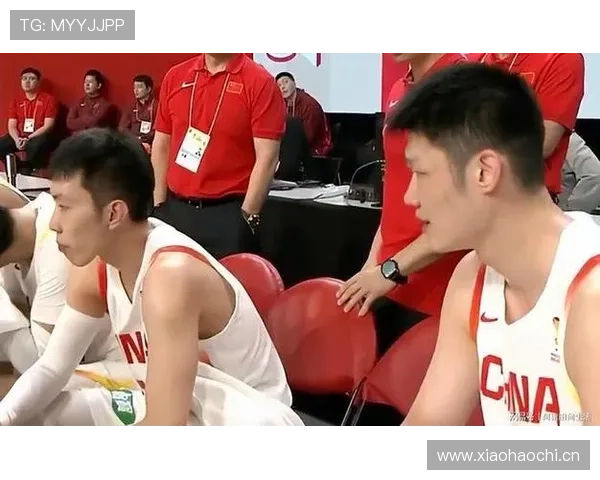 胡金秋居然能每天半夜还在喝奶茶，这生活谁顶得住？